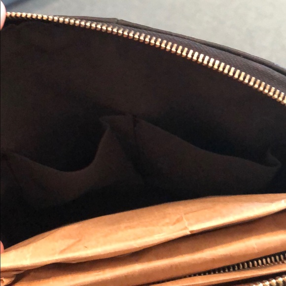 Carolina Crowley Corcega Leather Backpack NWT! - Picture 5 of 11